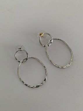 Elegant Silver Tone Double Hoop Earrings Dangle Hammered Textured Design